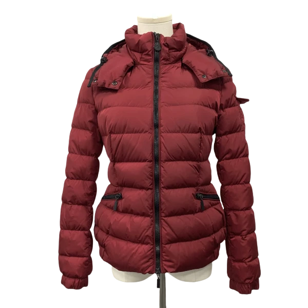 妃鱼/盟可睐/尼龙/羽绒服/95新/马零一二六