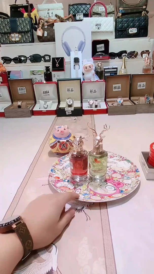 瓷片瓷器 库房到期 全部地板价@@1
