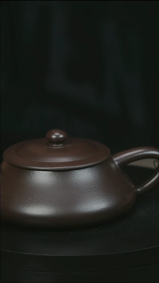 茶壶紫砂高*H1886陈春芬紫泥柱瓢