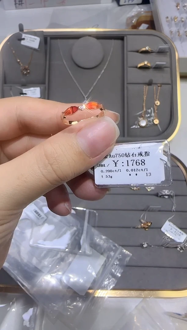 18K金镶嵌戒指/指环钻石1468