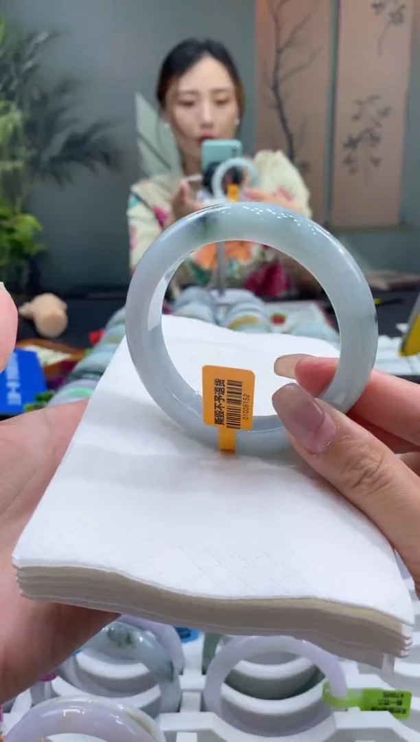 未镶嵌手镯翡翠000039943