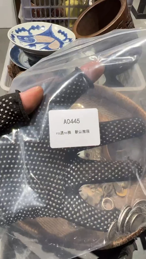 和*秒拍秒付瓷铜摆件