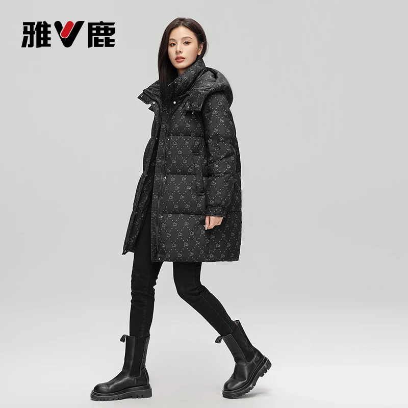 V/雅鹿90白鸭绒厚款女中长款时尚爱心印花系加厚冬季户外羽绒服