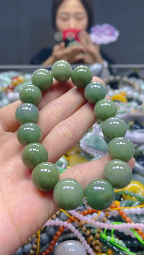 颈饰未镶嵌翡翠13MM/T/翡翠A货，一件也是批发价