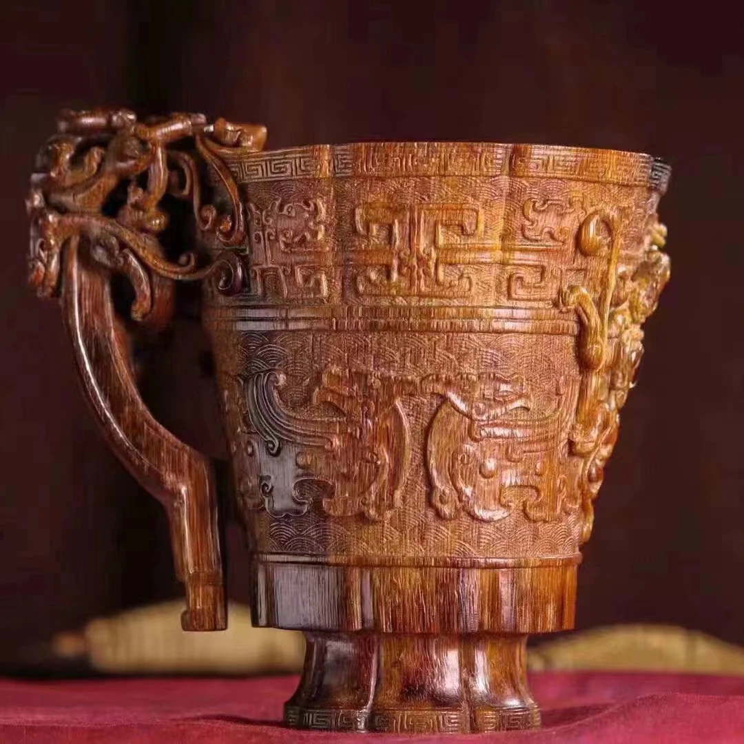 摆件杯子，高端桌子雕刻复古老物件龙纹主人杯麒麟手工
