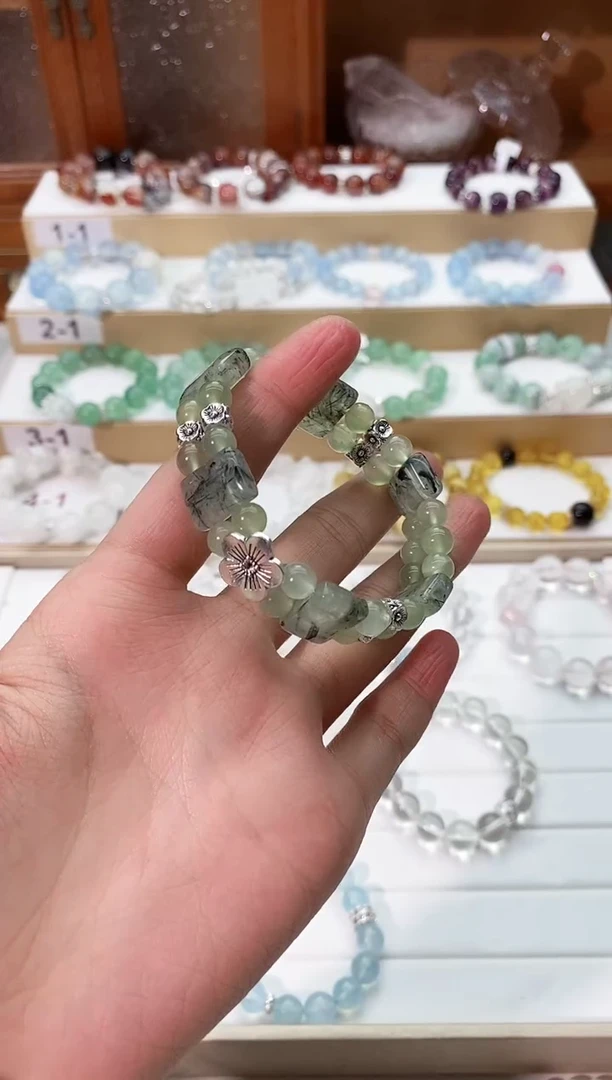 【闪购商品】水晶手串未镶嵌绿发手牌