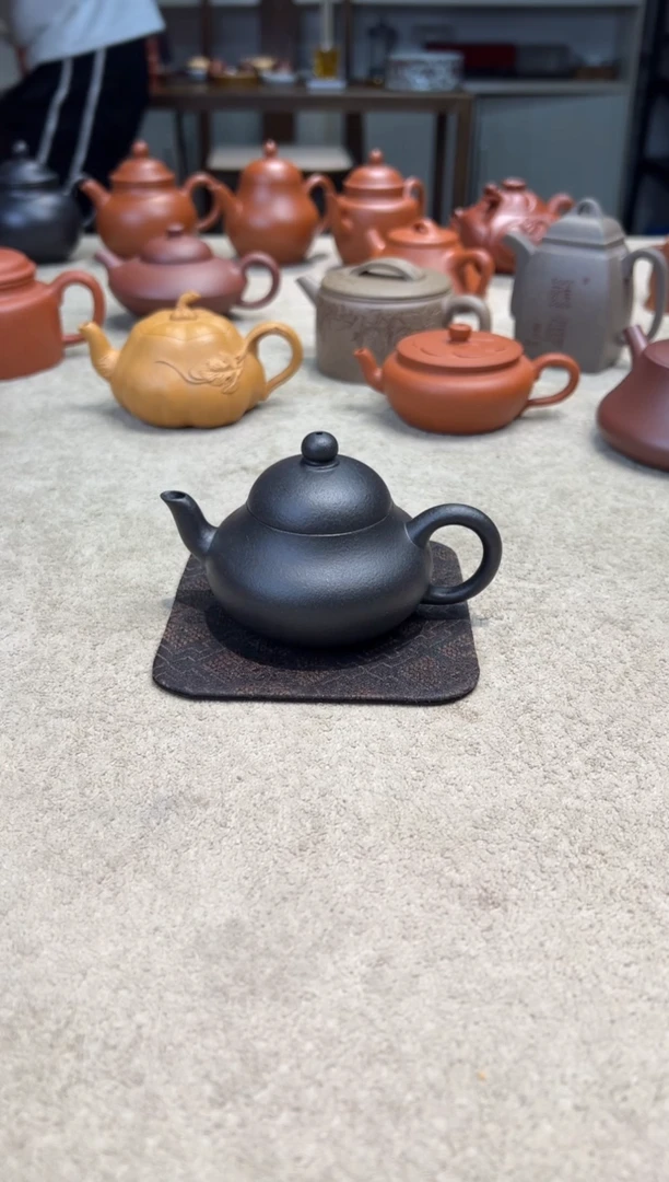 茶壶紫砂竞拍关注右下角参与。