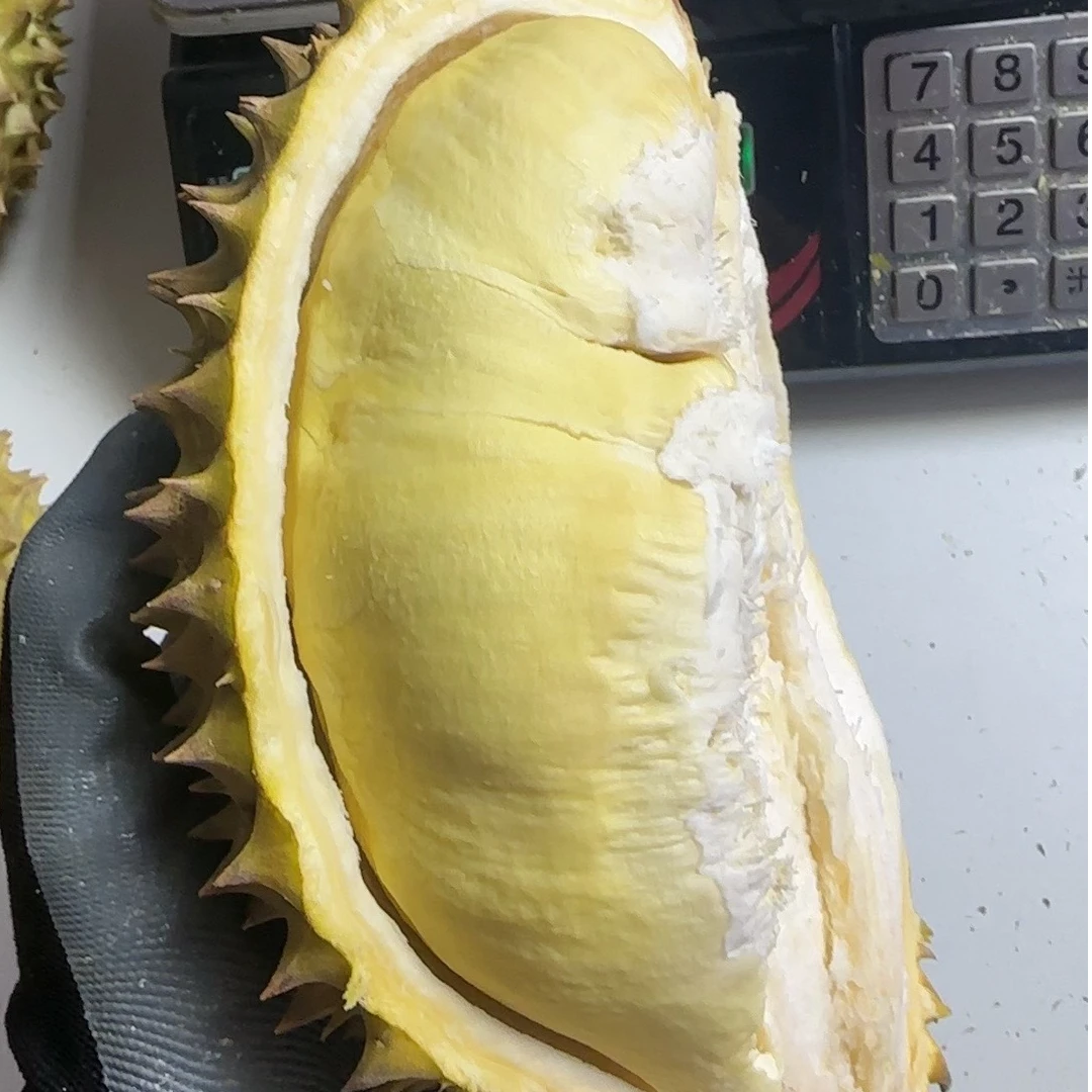 【巴拉乌】泰国新鲜树熟金枕榴莲 3-6斤一物一拍（核小）榴莲同城配金枕泰国