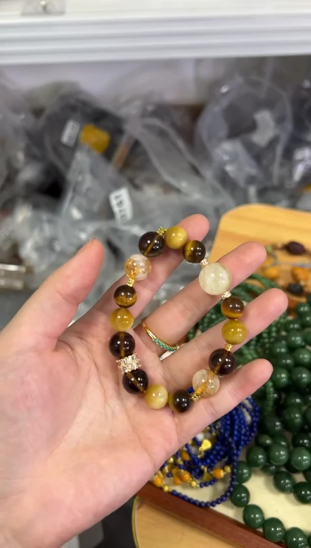 【闪购商品】水晶手链未镶嵌大金霸多宝水晶款手链