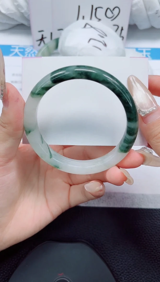 未镶嵌手镯石英质玉75-58/59
