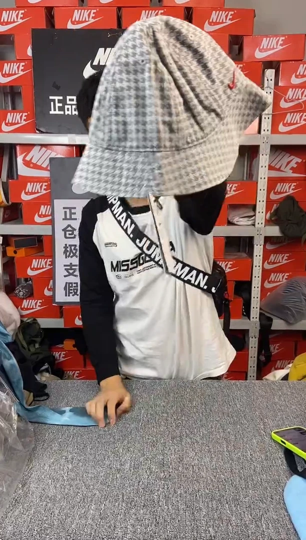 717编码 瑕疵直播间过款 全新无暇