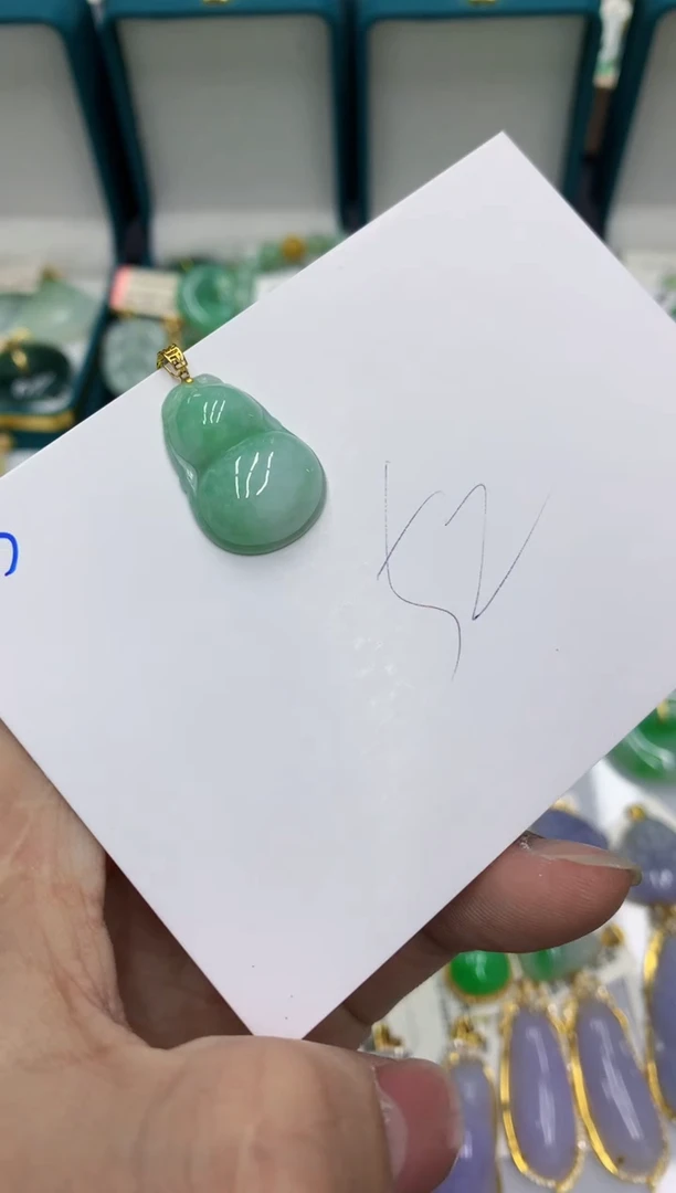 【闪购商品】翡翠颈饰18K金镶嵌翡翠链接