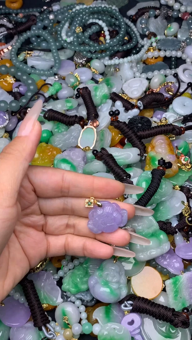 翡翠未镶嵌颈饰天然缅甸翡翠吊坠