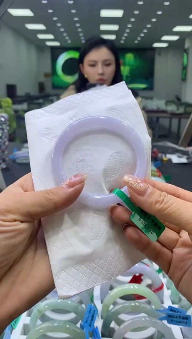 未镶嵌手镯翡翠00003301