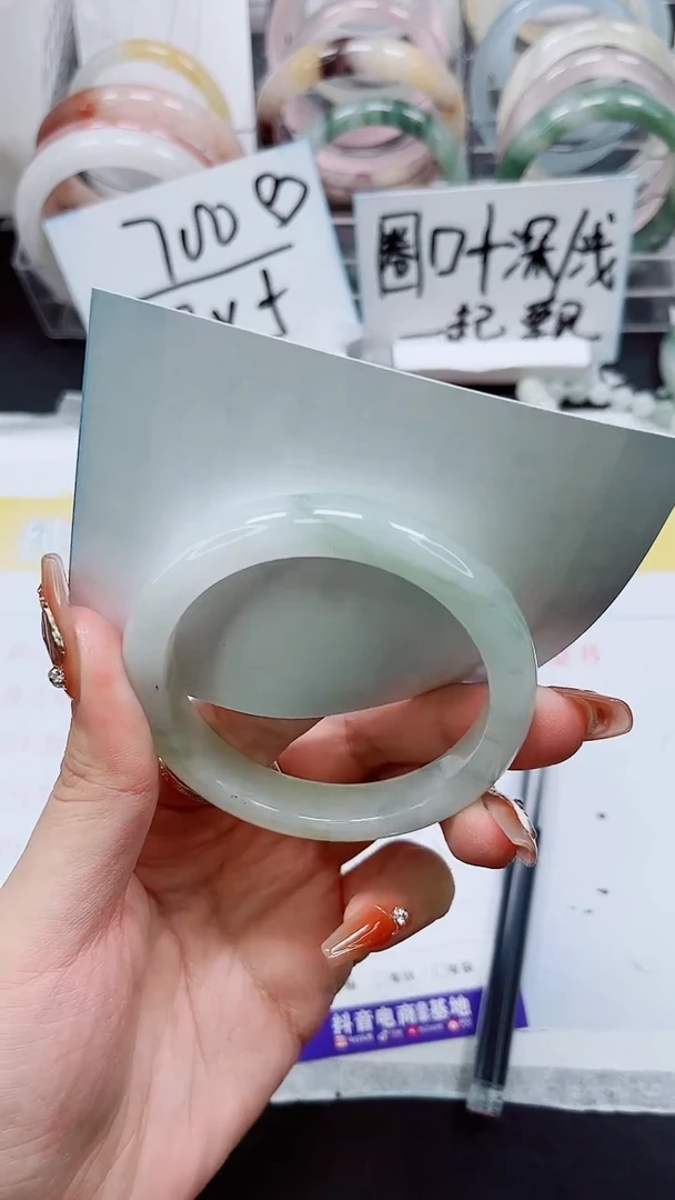 【闪购商品】石英质玉手镯未镶嵌S21-54/55