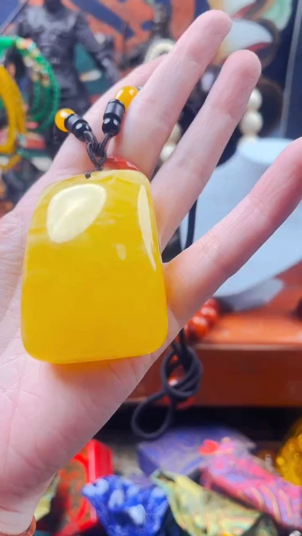 【闪购商品】蜜蜡裸石未镶嵌飞姐专属精品推荐269