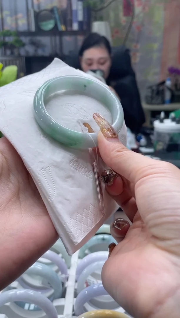 未镶嵌手镯翡翠5620****