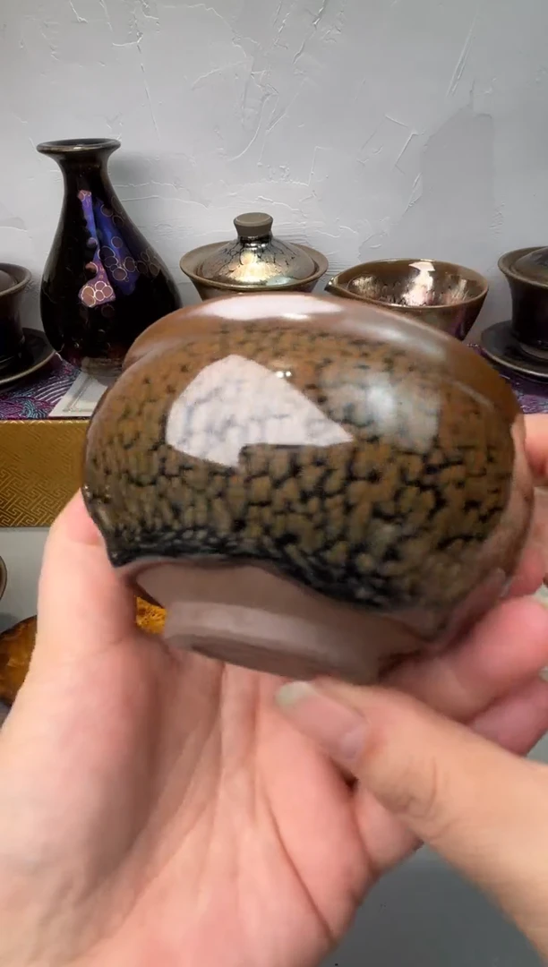 茶盏春申阁福利1只鹧鸪斑香炉