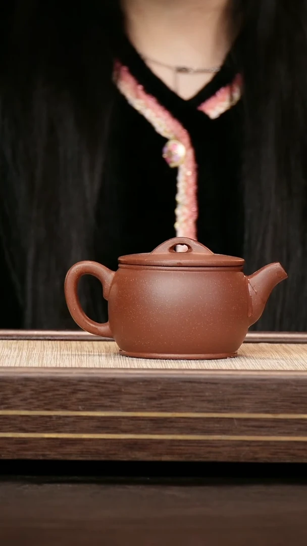 茶壶紫砂台西底槽清 汉瓦