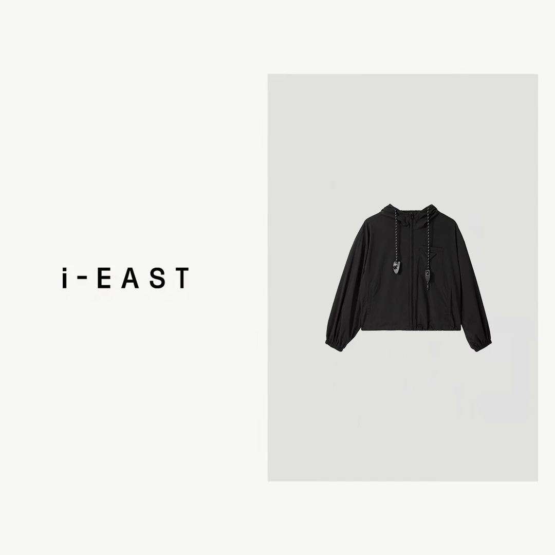i-EAST 黑色堡礁 ~运动休闲宽松连帽外套-4Q SY0186