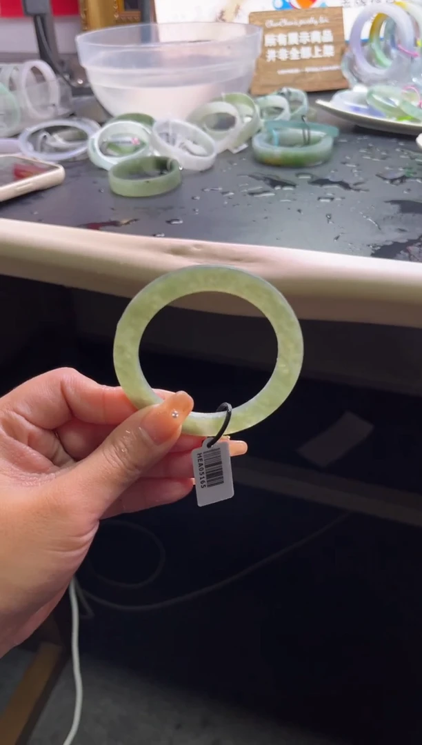 未镶嵌手镯定制翡翠50-54「定制不退不换」