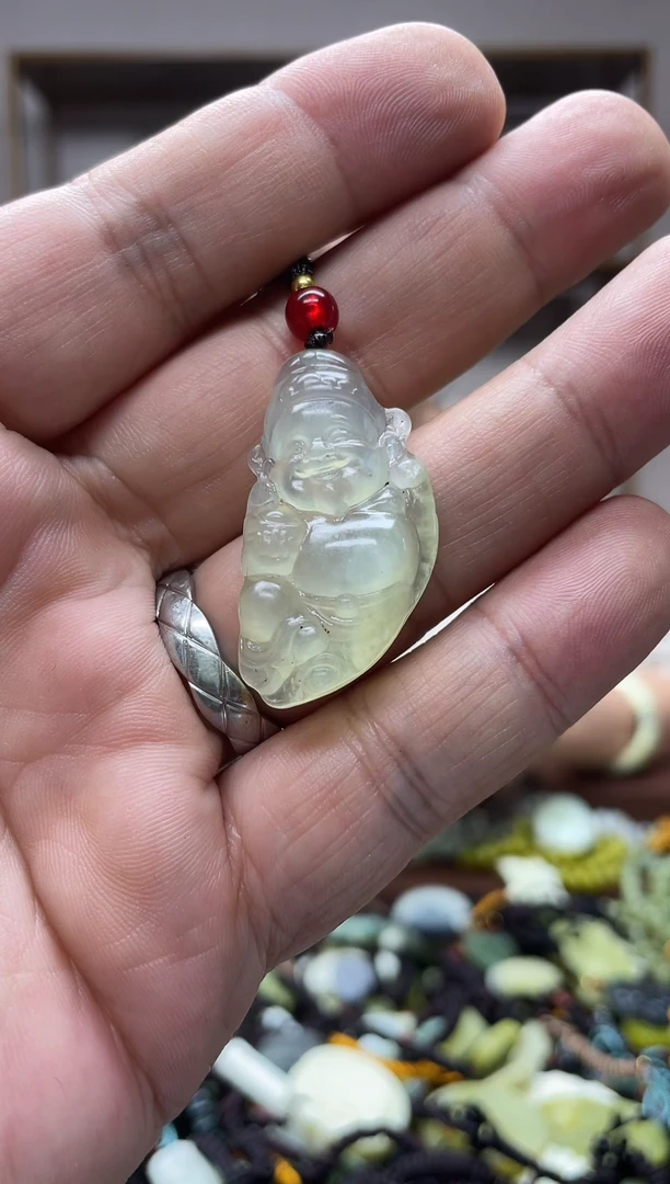 未镶嵌岫玉吊坠·