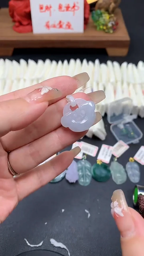 【闪购商品】翡翠吊坠(不含链)未镶嵌MS154801