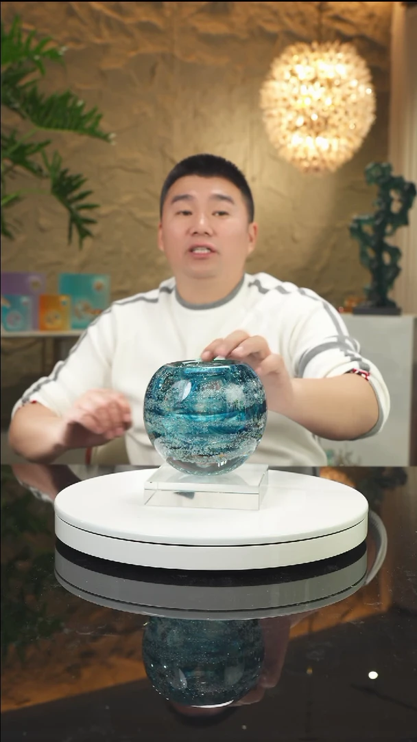 【闪购商品】瓷片福利蓝色花瓶