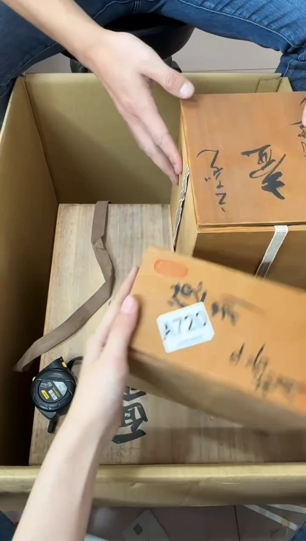 其他卓****r720...中古产品谨慎参拍