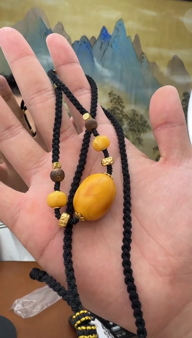 未镶嵌琥珀珠宝奇石16