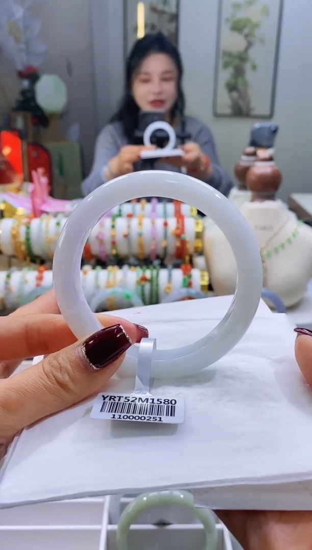 未镶嵌手镯翡翠20号60.7/12.3*8.5