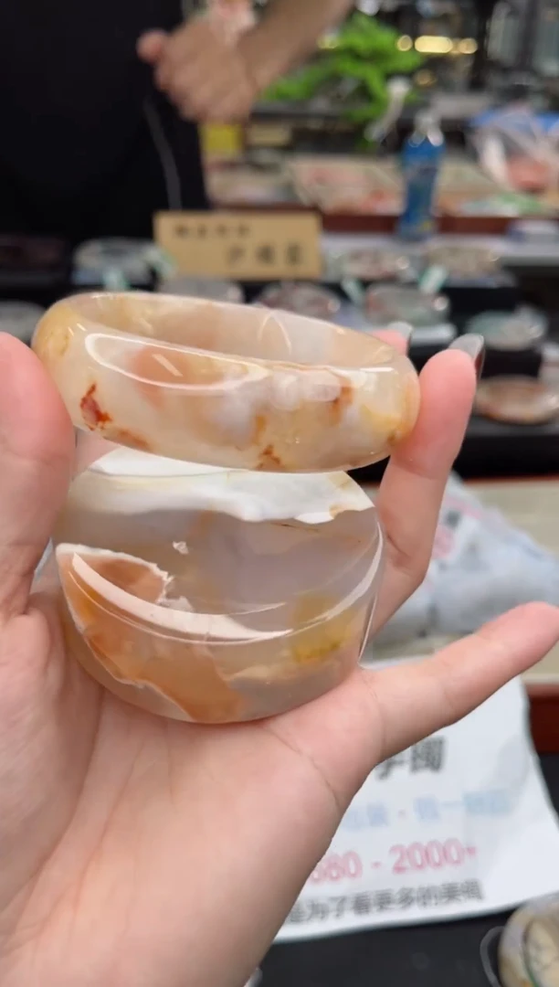 石英质玉手镯未镶嵌64圈口（赠品镯心）3448333