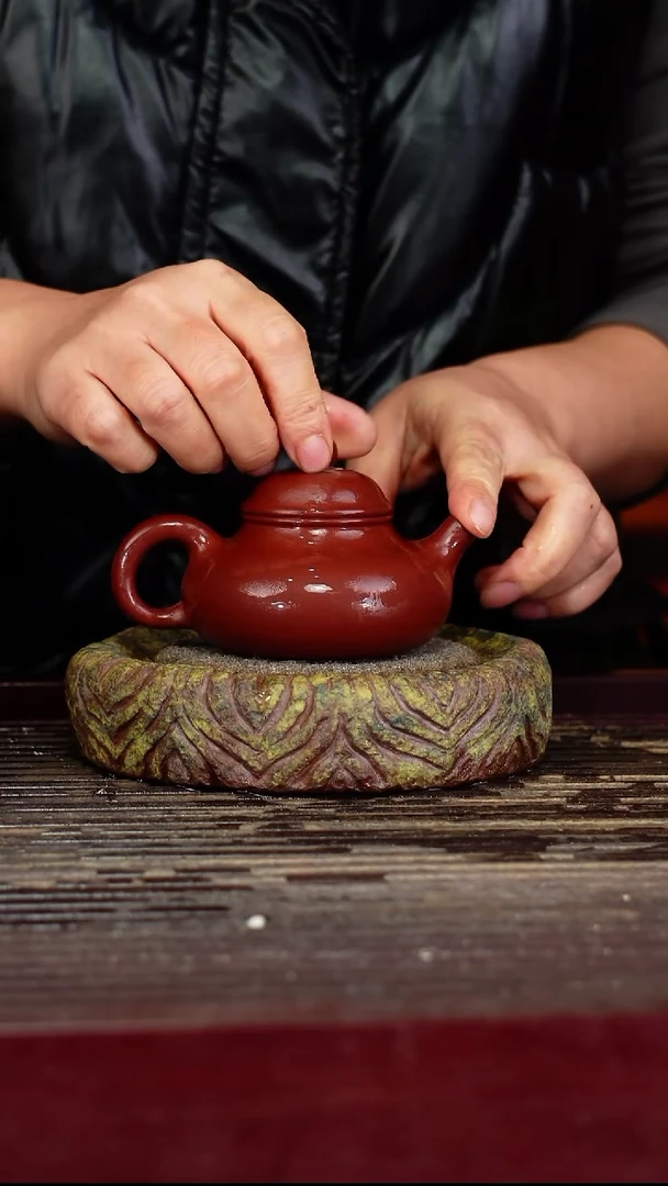 宜兴原矿紫砂壶茶壶宜兴原矿紫砂壶茶壶120C