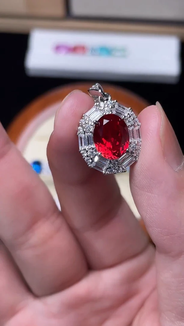 合成钻石银S925镶嵌颈饰红宝吊坠