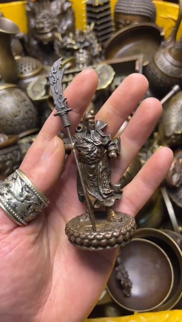 精美铜器，点击下单