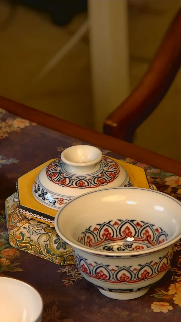 杯手工手绘杯杯很美丽