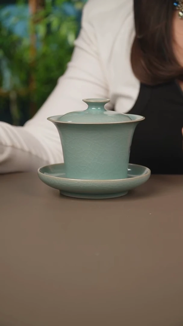 仿古天青马蹄盖碗一级