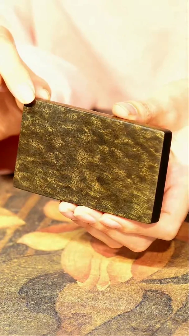 金丝楠【67】小叶桢楠金丝楠 满花龙胆无事牌