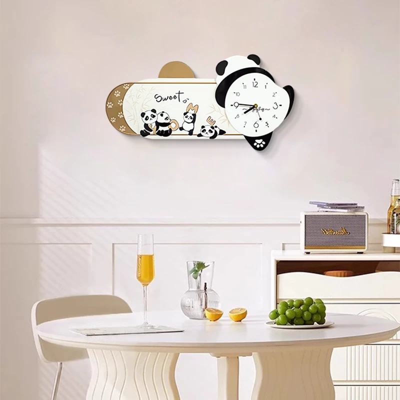 熊猫钟表挂钟客厅新款简约现代家用餐厅创意挂墙静音时钟儿童3060