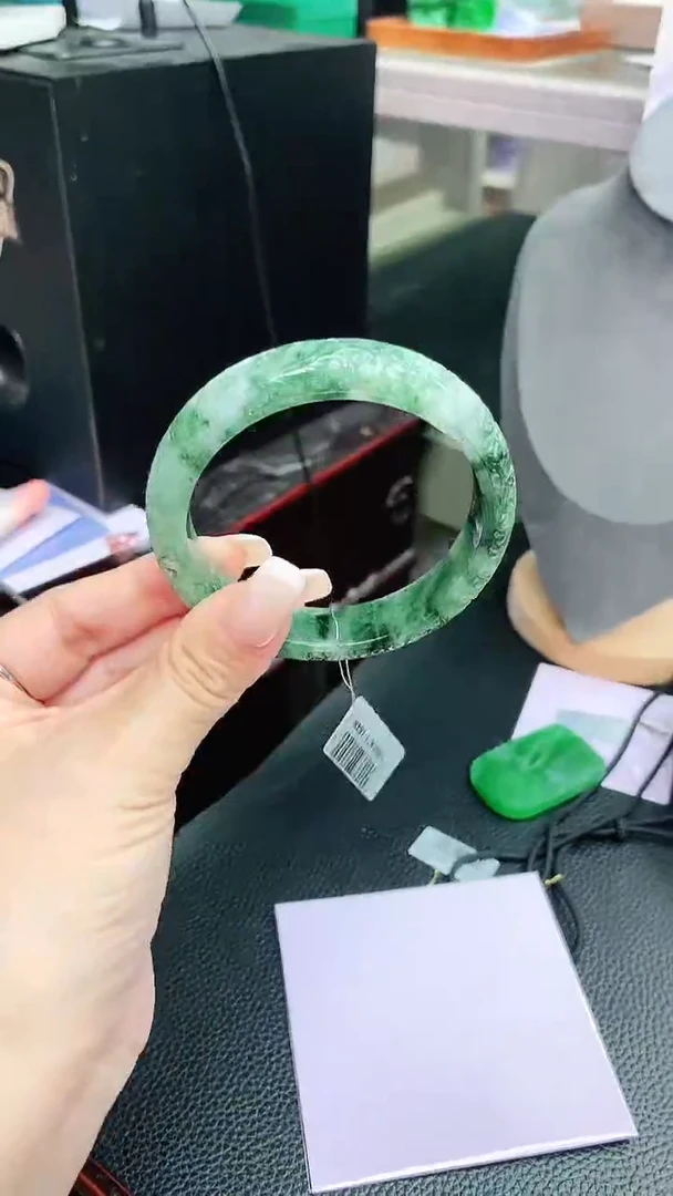 未镶嵌手镯翡翠赤*赠礼盒证书