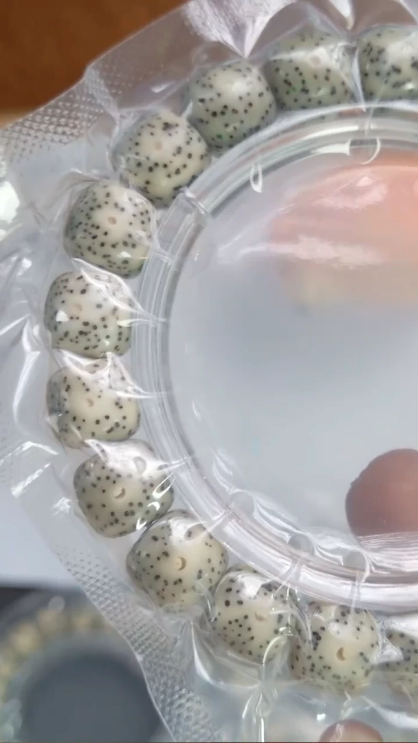 星月菩提手串t1735 侧留白单圈11mm左右