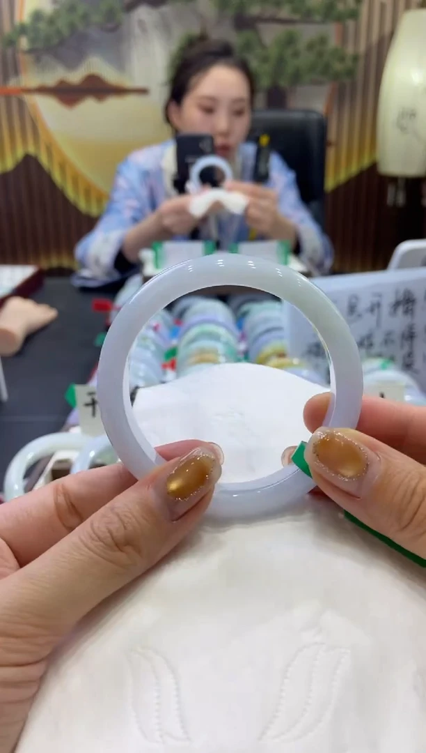 未镶嵌手镯翡翠0006539