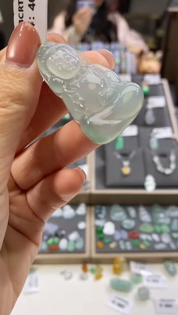 颈饰未镶嵌翡翠宝宝佛