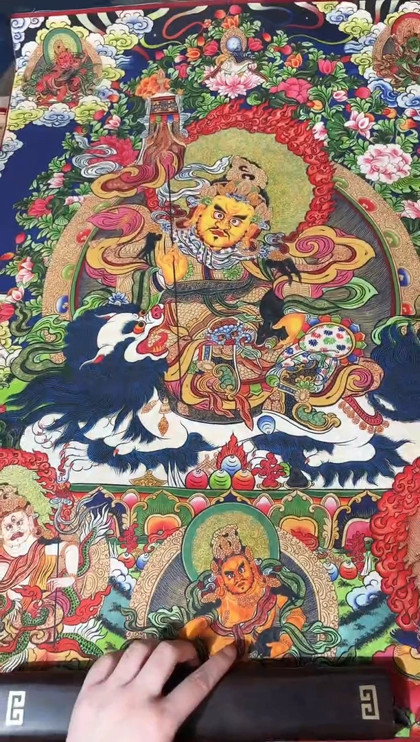 卷轴画龙妹的唐卡tk16134