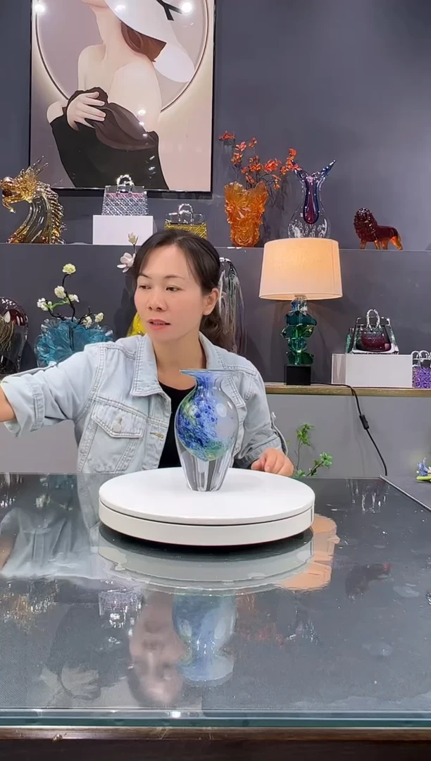 琉璃蓝色飘花摆件