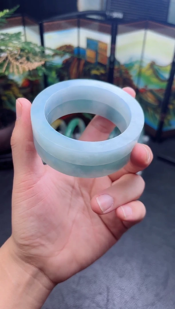 定制翡翠手镯未镶嵌手镯