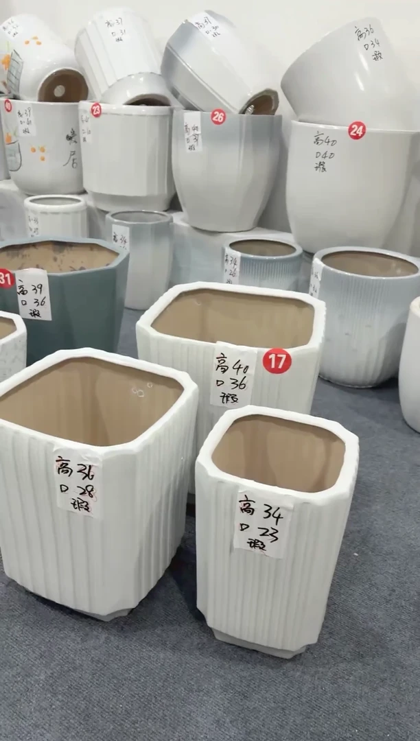 白色方形一套默认微瑕