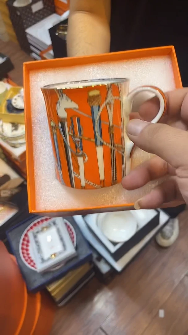 杯鸿辉家品牌瓷器，京东包邮！