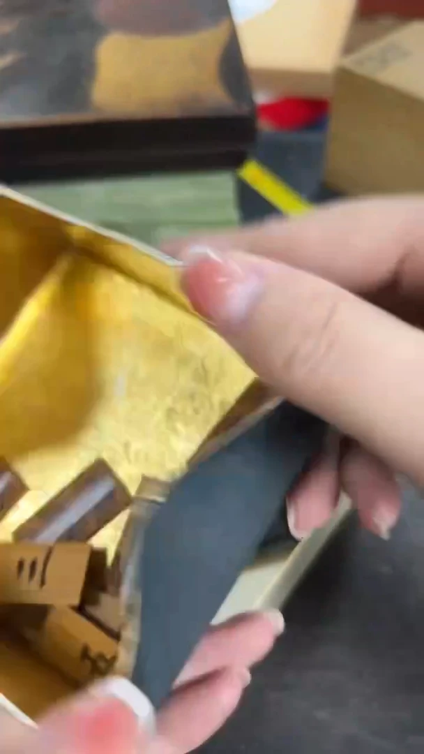 小甜甜开播了快来吧