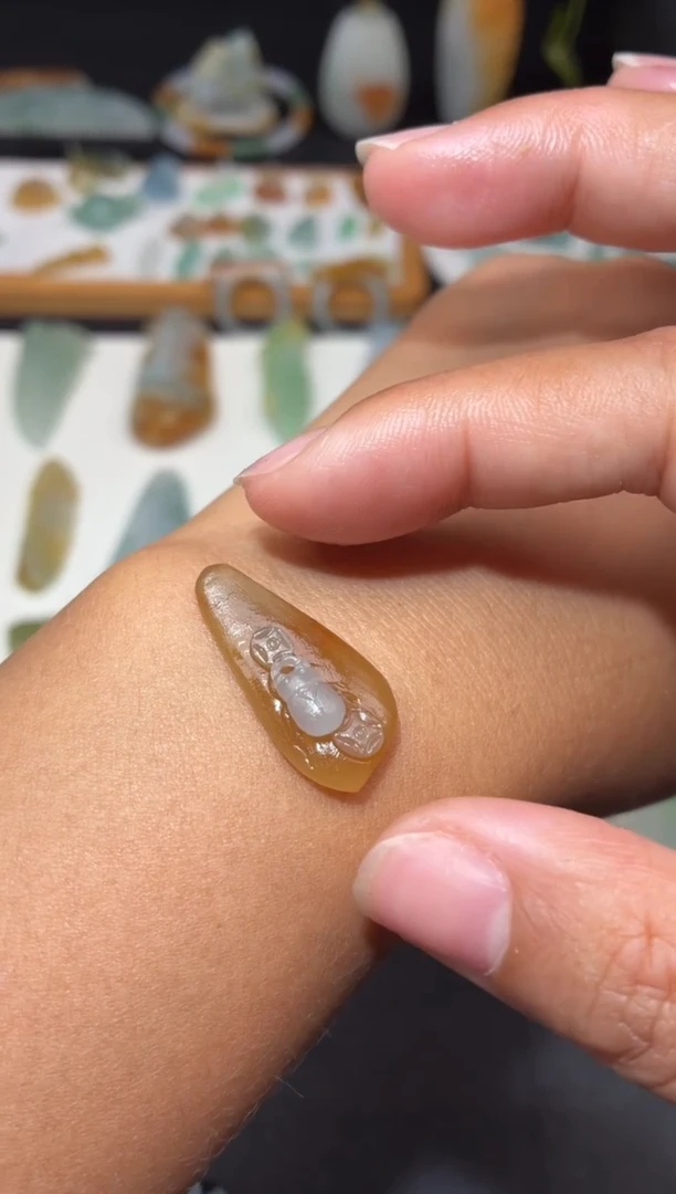 未镶嵌定制翡翠富甲天下